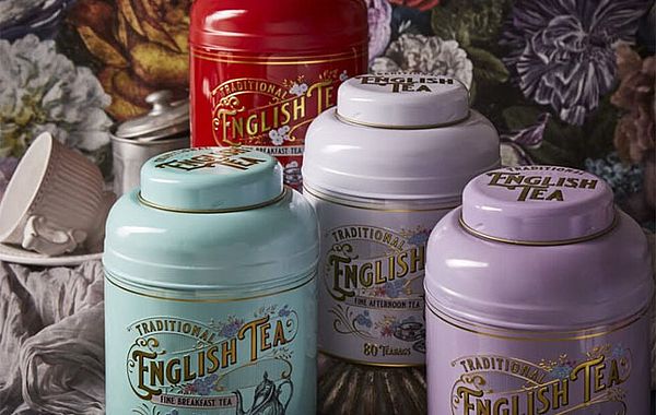 Nostalgische Teedosen von New English Teas