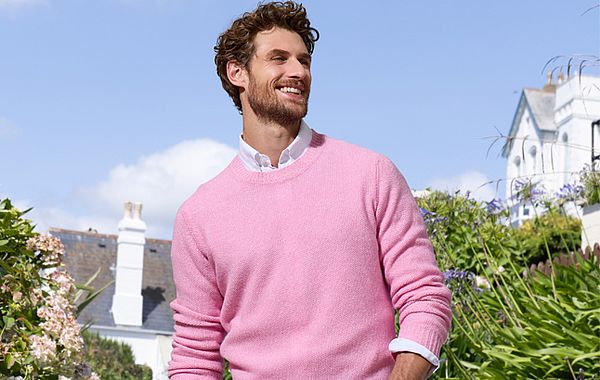 Rosa Herrenpullover von William Lockie