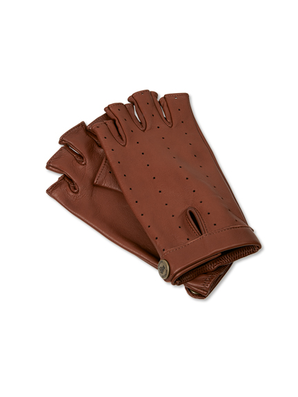 'Driving Gloves' in Braun von Chester Jefferies