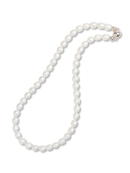 Die neue Perlenkette 'Vivien'