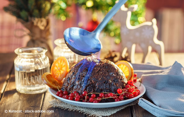 Christmas pudding flambe
